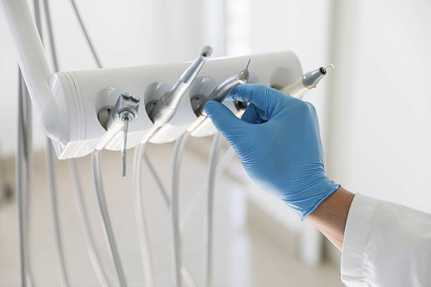 Professional Emergency Dentist technician working in Hyrum, UT